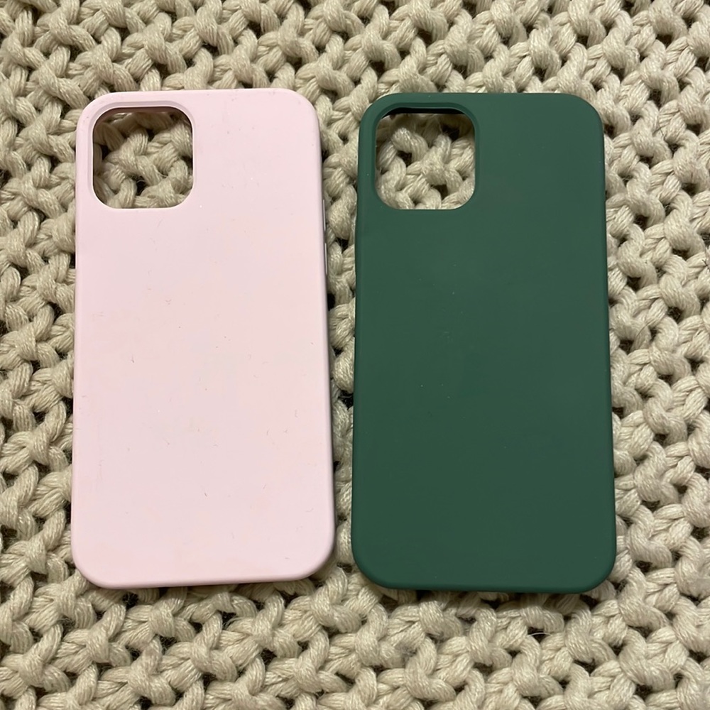2 “heyday” iphone 12 pro cases! cute dark green & light pink!!!:)